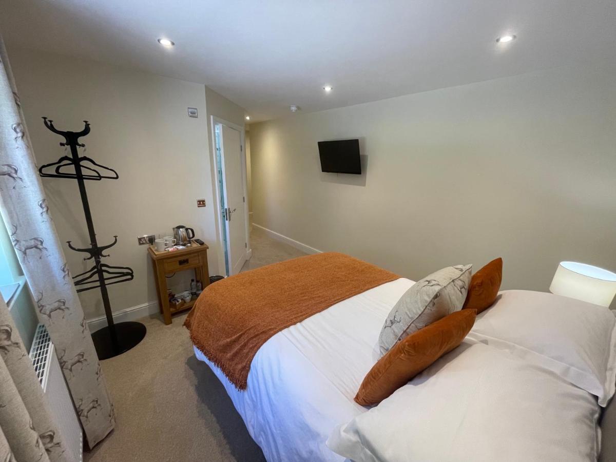 The Black Bull Inn Lowick  Extérieur photo