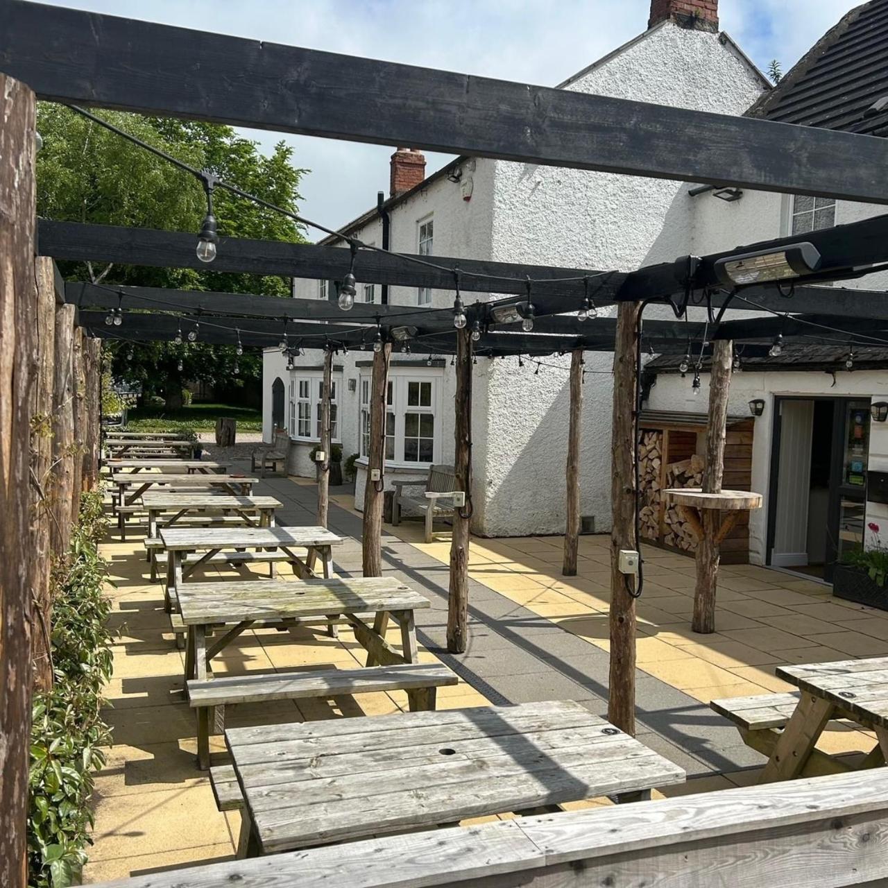 The Black Bull Inn Lowick  Extérieur photo